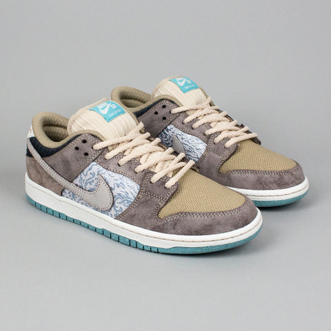 Nike SB Dunk Low Pro Shoes Baroque Brown/Summit White